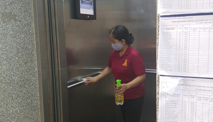 z2014676120650_837dd655ba4f85958a2a48ddd55f082a