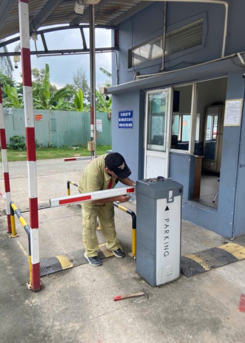 z6979197528933_83271c9e7c1fcdc73e1a88bd82c46732